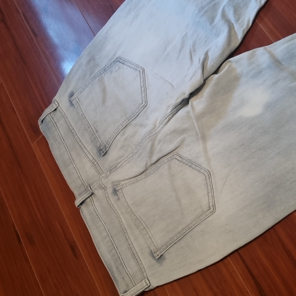 Old Navy Distressed Boyfriend Jeans Blue Size 8 - Picture 10 of 15